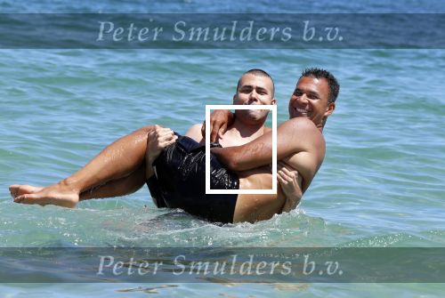 ibiza 17 juli 2012
Ruud Gullit op vakantie met al zijn 6 kinderen Felicity Charmayne Quincy Cheyenne Joelle en Maxim .
Peter Smulders bv