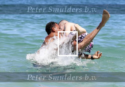 ibiza 17 juli 2012
Ruud Gullit op vakantie met al zijn 6 kinderen Felicity Charmayne Quincy Cheyenne Joelle en Maxim .
Peter Smulders bv