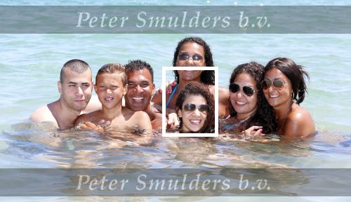 ibiza 17 juli 2012
Ruud Gullit op vakantie met al zijn 6 kinderen Felicity Charmayne Quincy Cheyenne Joelle en Maxim .
Peter Smulders bv