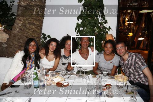 ibiza 17 juli 2012
Ruud Gullit op vakantie met al zijn 6 kinderen Felicity Charmayne Quincy Cheyenne Joelle en Maxim .
Peter Smulders bv