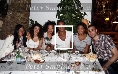 ibiza 17 juli 2012
Ruud Gullit op vakantie met al zijn 6 kinderen Felicity Charmayne Quincy Cheyenne Joelle en Maxim .
Peter Smulders bv