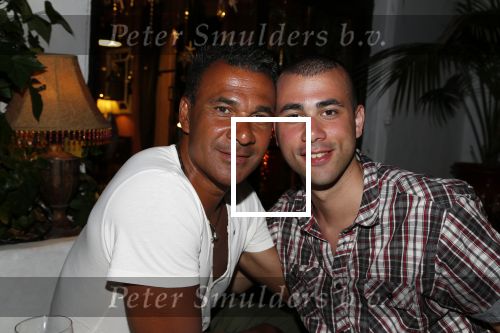 ibiza 17 juli 2012
Ruud Gullit op vakantie met al zijn 6 kinderen Felicity Charmayne Quincy Cheyenne Joelle en Maxim .
Peter Smulders bv