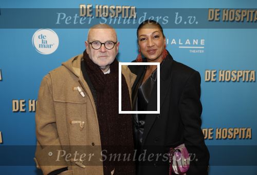 Amsterdam 4 december 2023
Premiere de hospita in het nieuwe delamar theater. Serge Henri Valcke met een kennis