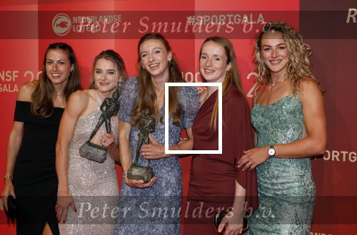 Utrecht 20 december 2023
Sportman / sportvrouw van jaar gala . Sportploeg van het jaar dee dames 400 meter met Femke Bol Lieke Klaver Eveline Saalberg Cathelijn Peeters en Lisanne de Witte