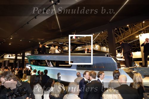 Amsterdam 7 december 2023
Openingsdag Masters of luxury in de rai.
Doop stratos 50 yacht van Lengers