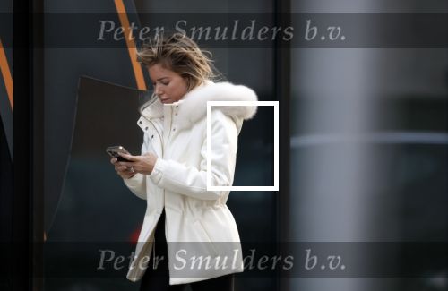 Amsterdam / Schiphol 28 december 2023
Sylvie Meis vertrekt vanaf het Appartement van partner Wim Beelen naar Schiphol. Sylvie heeft de kerstdagen bij Wim men familie gevierd.