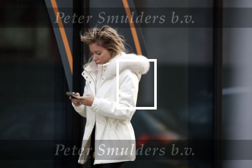 Amsterdam / Schiphol 28 december 2023
Sylvie Meis vertrekt vanaf het Appartement van partner Wim Beelen naar Schiphol. Sylvie heeft de kerstdagen bij Wim men familie gevierd.