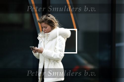 Amsterdam / Schiphol 28 december 2023
Sylvie Meis vertrekt vanaf het Appartement van partner Wim Beelen naar Schiphol. Sylvie heeft de kerstdagen bij Wim men familie gevierd.