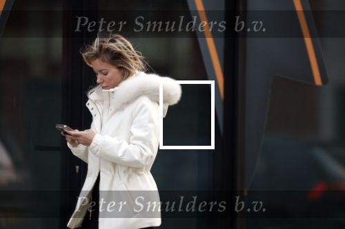 Amsterdam / Schiphol 28 december 2023
Sylvie Meis vertrekt vanaf het Appartement van partner Wim Beelen naar Schiphol. Sylvie heeft de kerstdagen bij Wim men familie gevierd.