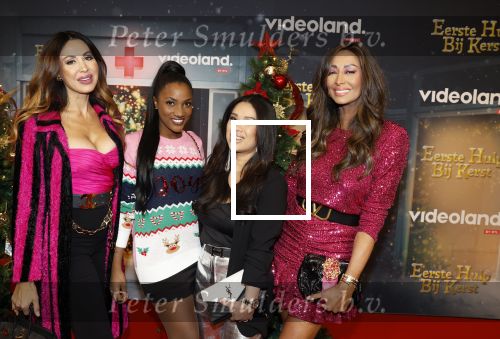 Amsterdam 6 december 2023
Premiere eerste hulp bij kerst  in Pathe Noord van Videoland. Tamara Elbaz Cherry-Ann Person  Kimmylien Nguyen en Maria Tailor