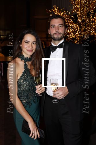 Amsterdam 9 december 2023
VIP dag van de luxury fair in de RAI. Thierry Baudet en zijn vrouw Davide Heijmans met vrienden