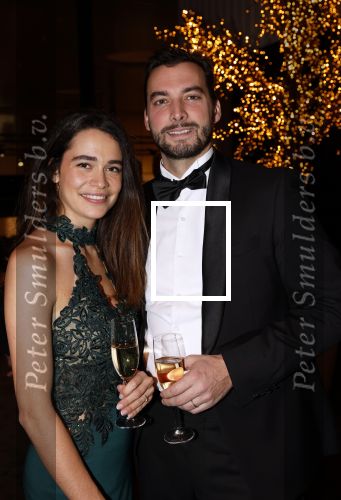 Amsterdam 9 december 2023
VIP dag van de luxury fair in de RAI. Thierry Baudet en zijn vrouw Davide Heijmans met vrienden