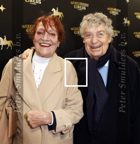 Amsterdam 20 december 2023
Premiere kerstcircus in Carre. Tony eyk met zijn vrouw