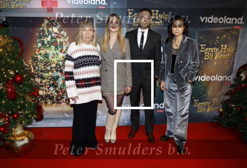 Amsterdam 6 december 2023
Premiere eerste hulp bij kerst  in Pathe Noord van Videoland. Will Koopman Soumaya Ahouaoui Eva Laurenssen Teun Luijkx