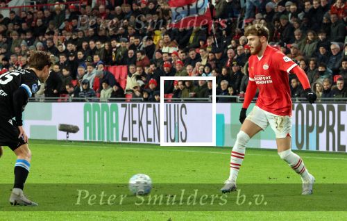 Eindhoven, 7 December 2023
Kompetitiewedstrijd PSV-SC Heerenveen, eindstand 2-0
Yorbe Vertessen