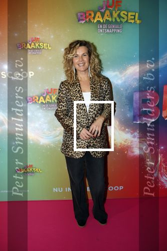 Amsterdam 8 december 2024
Premiere Juf Brakel in Pathe Arena met in de hoofdrollen Nicolette v Dam Martijn Fischer Annette Barlo Ditmar Marlin Flint de Man Floris Gobel Annick Boer Aram v d Rest Bart Oomen Carolina Dijkhuizen ea. Annete Barlo kwam met haar man