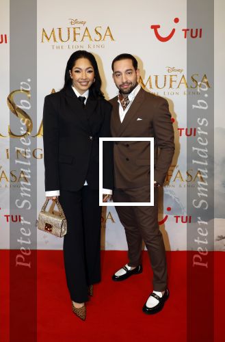 Amsterdam 17 december 2024
Premiere Mufasa (disney) in hotel l\'Europe. April Darby met partner