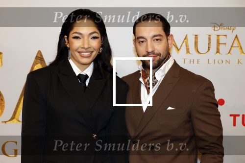 Amsterdam 17 december 2024
Premiere Mufasa (disney) in hotel l\'Europe. April Darby met partner