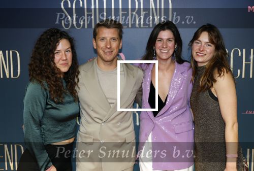 Amsterdam 9 december 2024
Premiere Schitetrend met in de hoofdrollen Holly Brood Gijs Scholten v Asschat Caro Lenssen Hannah Hoekstra Maarten Heijemans Bobbie Mulder Sidar Toksoz  in Tuschinski. Bart Willemsen