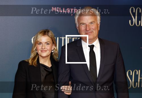 Amsterdam 9 december 2024
Premiere Schitetrend met in de hoofdrollen Holly Brood Gijs Scholten v Asschat Caro Lenssen Hannah Hoekstra Maarten Heijemans Bobbie Mulder Sidar Toksoz  in Tuschinski. Bob Sikkes kwam met een collega