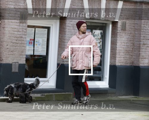 Amsterdam 11 maart 2023
Oud voetballer Poulsen van Ajax met vrouw en dochetr in Amsterdam.