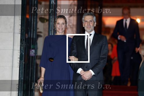 Amsterdam 11 december 2024
Koningspaar Koning Willem Alexander Koningin Maxima  bij contraprestatie Portugese staatsbezoek, Dick Schoof en partner Loes Meurs