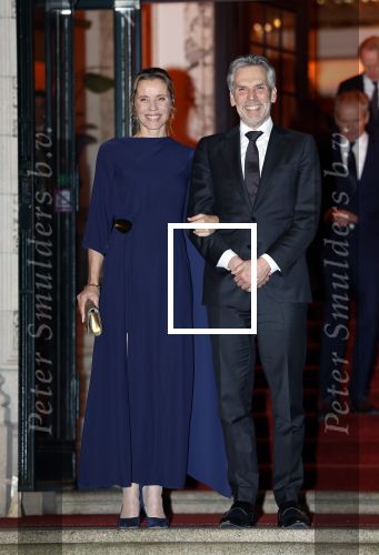 Amsterdam 11 december 2024
Koningspaar Koning Willem Alexander Koningin Maxima  bij contraprestatie Portugese staatsbezoek, Dick Schoof en partner Loes Meurs