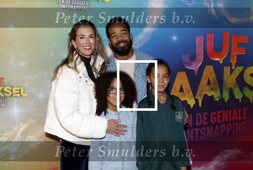 Amsterdam 8 december 2024
Premiere Juf Brakel in Pathe Arena met in de hoofdrollen Nicolette v Dam Martijn Fischer Annette Barlo Ditmar Marlin Flint de Man Floris Gobel Annick Boer Aram v d Rest Bart Oomen Carolina Dijkhuizen ea. Dwight v d Vijver met gezin