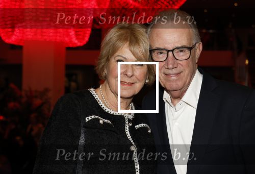 Utrecht 16 december 2024
Nurlaila 50 jaar bij show van Tina Turner in Beatrix Theater. Edvard Niessing met partner