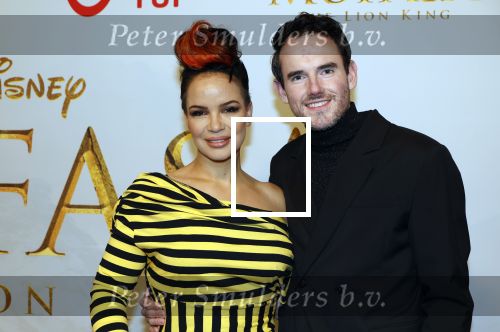 Amsterdam 17 december 2024
Premiere Mufasa (disney) in hotel l\'Europe. Eva Simons met partner