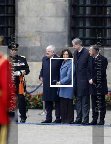 Amsterdam 10 december 2024
Staatsbezoek Portugal Koningin Maxima, president van Portugal Marcelo Rebelo de Sousaen  Koning Willem-Alexander bij paleis op de dam.  Femke Halsema Jan v Zanen Arthur v Dijk  Piet Hein Donner en Thom de Graaf