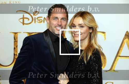 Amsterdam 17 december 2024
Premiere Mufasa (disney) in hotel l\'Europe. froukje de Both met partner en dochter
