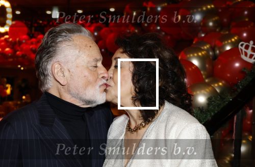 Rotterdam 21 december 2024
Hans Bouwens ( George Baker ) viert samen metb zijn vrouw Blanche en familie zijn 80e verjaardag op SS Rotterdam.