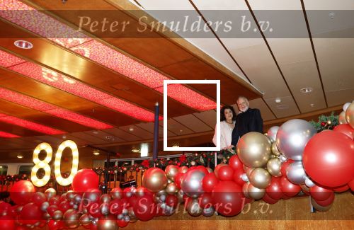 Rotterdam 21 december 2024
Hans Bouwens ( George Baker ) viert samen metb zijn vrouw Blanche en familie zijn 80e verjaardag op SS Rotterdam.
