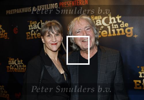 Tilburg 22 december 2024
Premiere theatershow Efteling in schouwburg van Tilburg . Govert de Roos met vriendin