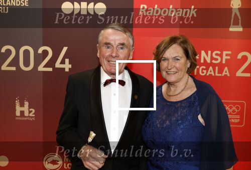 Arnhem 18 december 2024
Sportman van het jaar op Papendal. Sportgala. Hennie Kuiper met zijn vrouw
