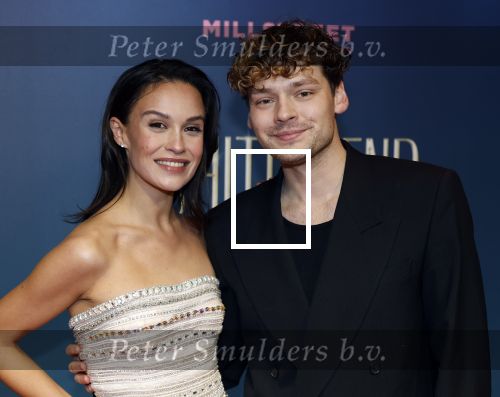 Amsterdam 9 december 2024
Premiere Schitetrend met in de hoofdrollen Holly Brood Gijs Scholten v Asschat Caro Lenssen Hannah Hoekstra Maarten Heijemans Bobbie Mulder Sidar Toksoz  in Tuschinski. Holly Brood en Soy Kroon