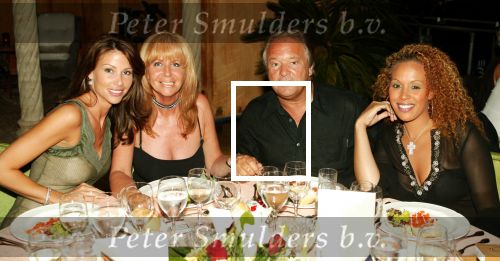 Marbella  15 juni 2003

Princess in marbella
phaedra hoste john v katwijk en glennis grace


Peter Smulders bv