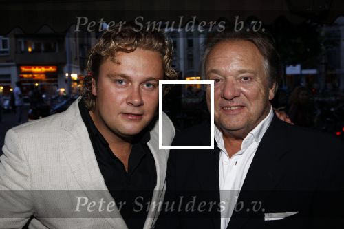 Amsterdam 7 juli 2011
John v katwijk en Wesly Bronkhorst bij feest in players.
Peter Smulders bv