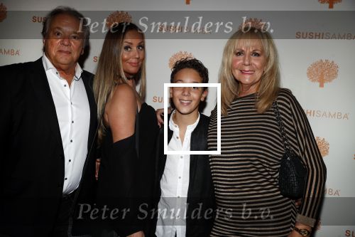 Amsterdam 16 oktober 2017 
Opening van het nieuwe restaurant van Won Yip Sushisamba bij het holland casino . John en Loes v Katwijk met dochter en kleinzoon