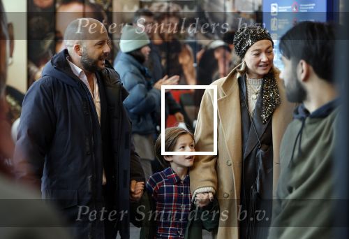 Utrecht 22 december 2024
Premiere Mees Kees in Utrecht . Jon Karthaus en carolien Spoor kwamen met hun kinderen