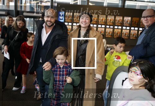 Utrecht 22 december 2024
Premiere Mees Kees in Utrecht . Jon Karthaus en carolien Spoor kwamen met hun kinderen