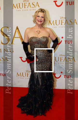 Amsterdam 17 december 2024
Premiere Mufasa (disney) in hotel l\'Europe. Justine Marcella met partner