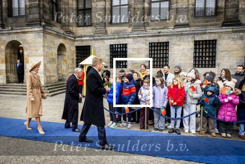 Amsterdam 10 december 2024
Staatsbezoek Portugal Koningin Maxima, president van Portugal Marcelo Rebelo de Sousaen  Koning Willem-Alexander bij paleis op de dam.