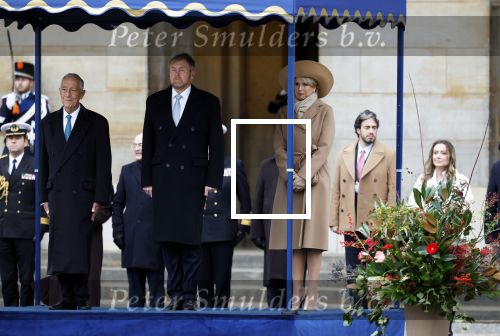Amsterdam 10 december 2024
Staatsbezoek Portugal Koningin Maxima, president van Portugal Marcelo Rebelo de Sousaen  Koning Willem-Alexander bij paleis op de dam.
