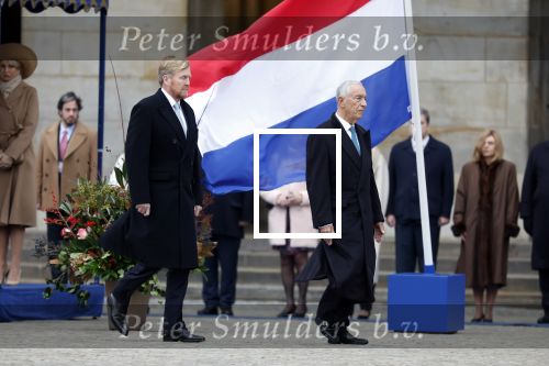 Amsterdam 10 december 2024
Staatsbezoek Portugal Koningin Maxima, president van Portugal Marcelo Rebelo de Sousaen  Koning Willem-Alexander bij paleis op de dam.