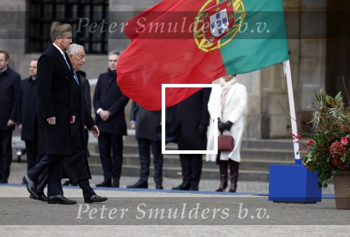 Amsterdam 10 december 2024
Staatsbezoek Portugal Koningin Maxima, president van Portugal Marcelo Rebelo de Sousaen  Koning Willem-Alexander bij paleis op de dam.