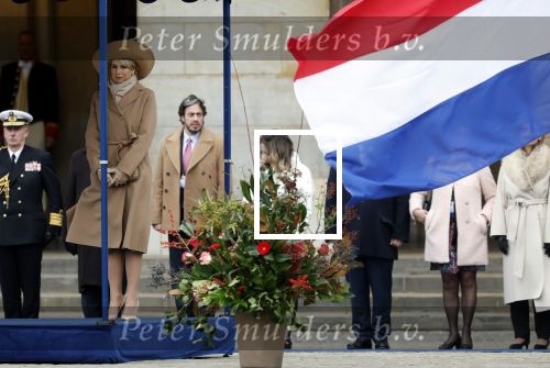 Amsterdam 10 december 2024
Staatsbezoek Portugal Koningin Maxima, president van Portugal Marcelo Rebelo de Sousaen  Koning Willem-Alexander bij paleis op de dam.