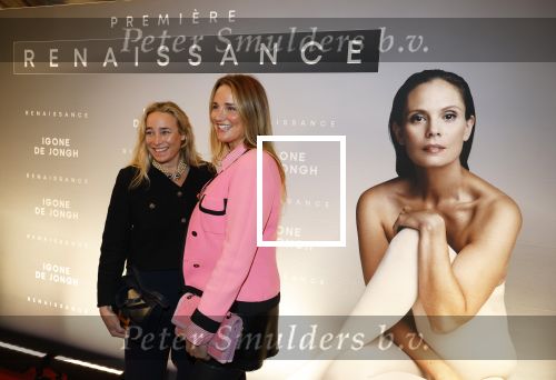 Amsterdam 11 december 2024
Premiere Igone de Jongh in de stadsschouwburg. Lieke v Lexmond kwam met haar zus Jetteke
