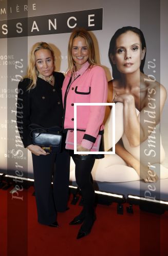 Amsterdam 11 december 2024
Premiere Igone de Jongh in de stadsschouwburg. Lieke v Lexmond en Jetteke v Lexmond